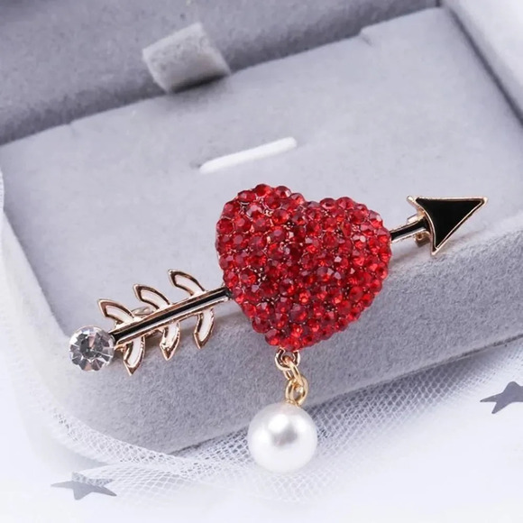 VQ VQ Heart Brooch - Picture 4 of 9